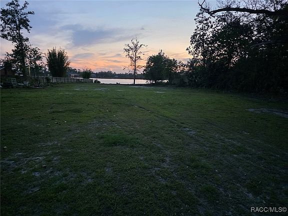 4th image of Plantation Dr
