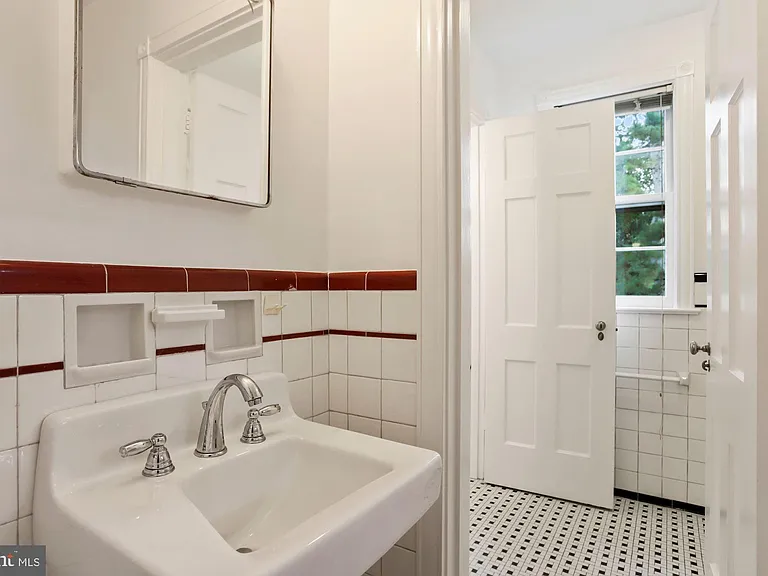 3273 Worthington St NW — Photo 20