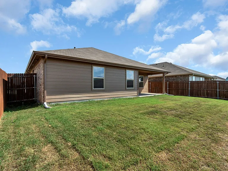 16617 Porterfield Ln — Photo 28