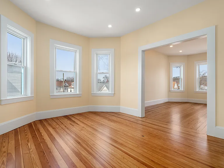 99 Beech St #3 — Photo 7
