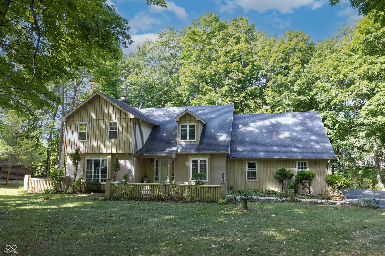 1958 W Twin Oaks Ct photo 1