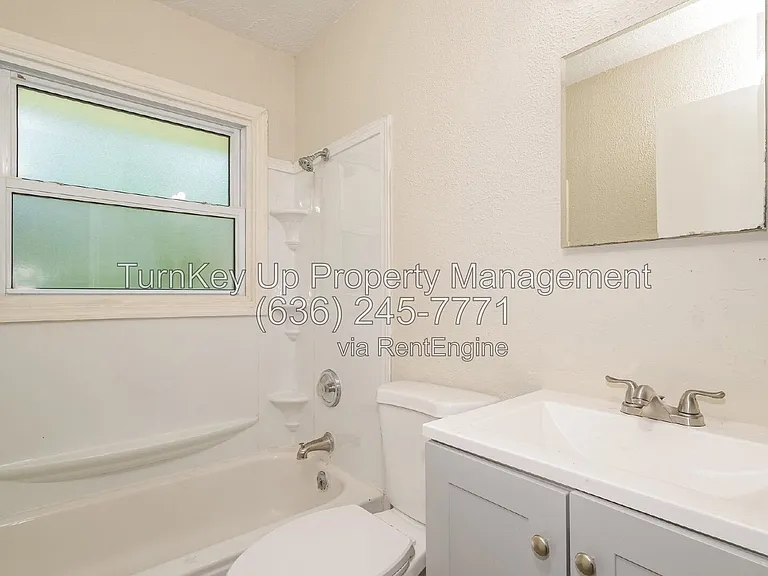 10300 Ross Cir — Photo 15