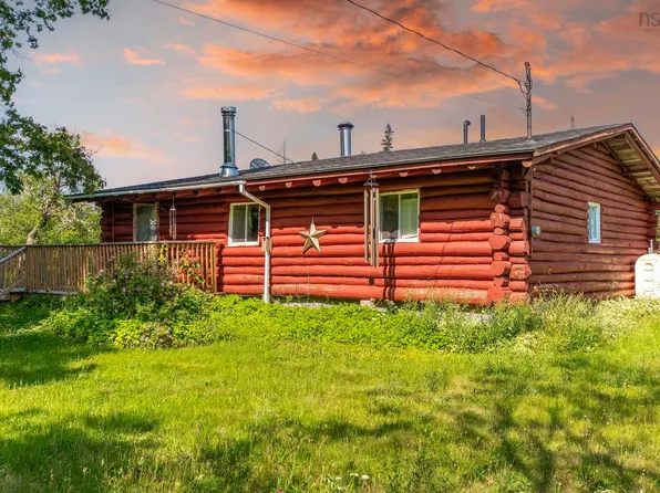 219 W River St, Stellarton, NS B0K 1S0