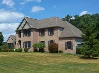 6546 Cloverlane Rd, Lambertville, MI 48144