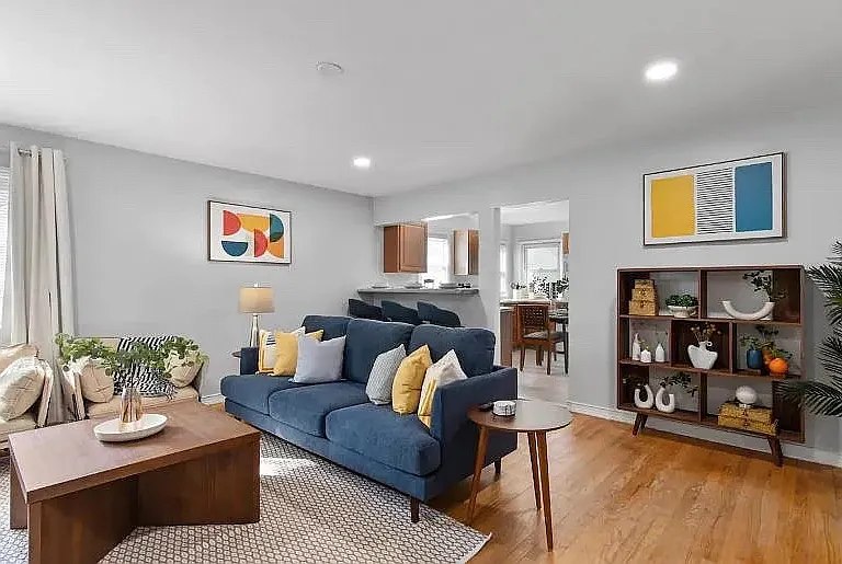 21629 Waldron St — Photo 1