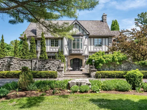 480 Manor Ave, Ottawa, ON K1M 0H9