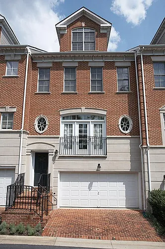 8621 Terrace Garden Way Photo 1