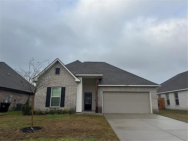 75533 Joyce Dr — Photo 1