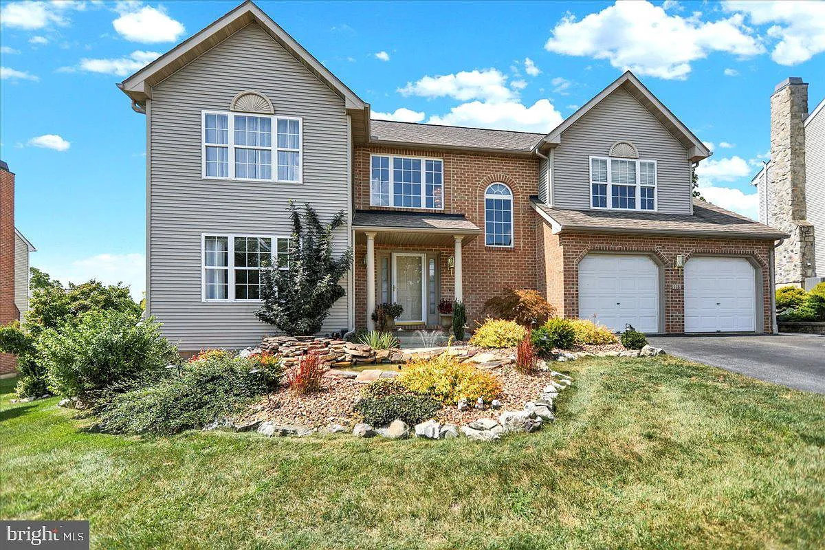 118 Lucinda Ln photo 1