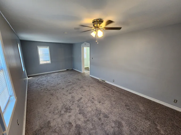 2100 Ridge Rd #2 — Photo 4