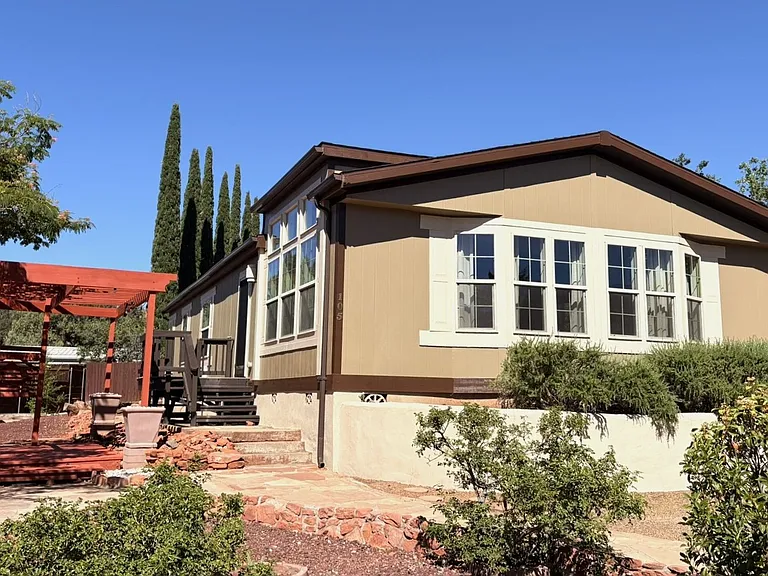 105 Gray Mountain Dr — Photo 1