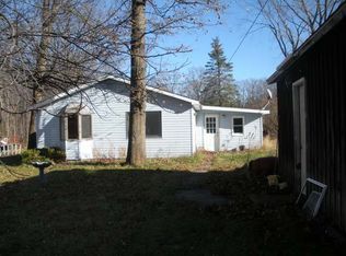 2939 S Whitney Beach Rd, Beaverton, MI 48612