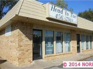 201 E 1st St, Tahlequah, OK 74464