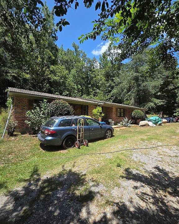 1st image of 397 Harrogate Springs Rd
