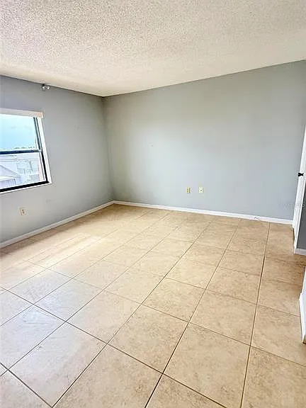 190 Paradise Blvd #9 — Photo 18