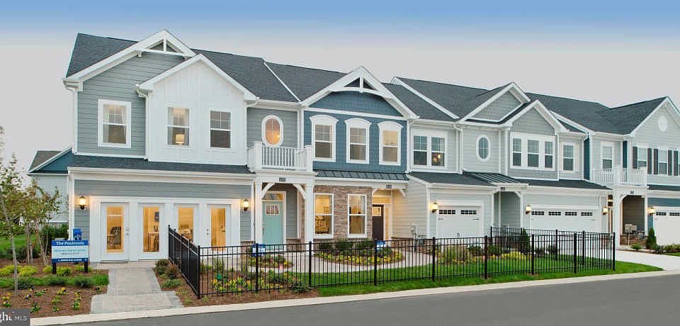 1st image of 24266 Canoe Dr #233