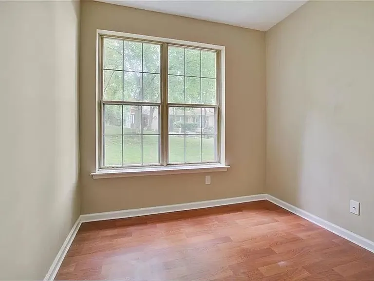 3151 Cypress Ct — Photo 3