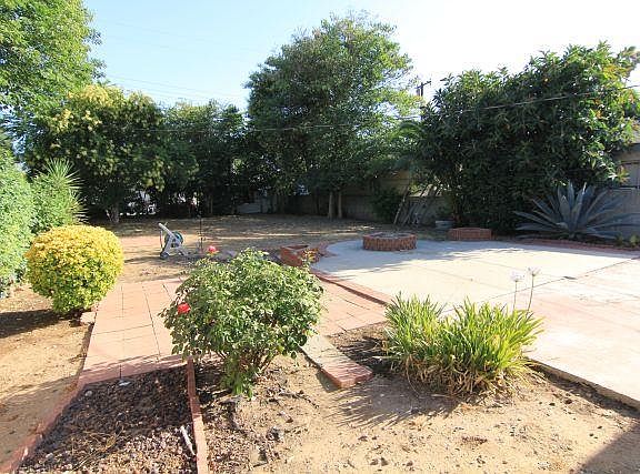 5th image of 15716 Fairgrove Ave