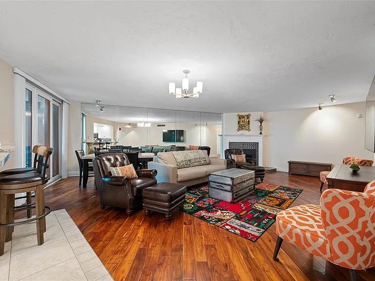 1600 Gulf Blvd #1016 — Photo 17