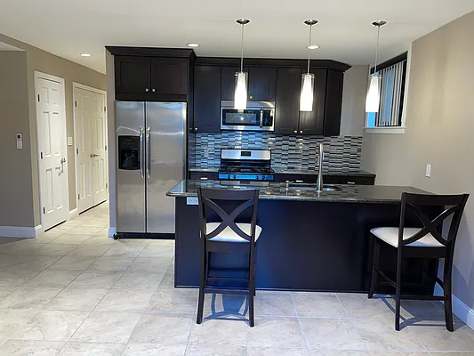 Rented by Compass | media 12