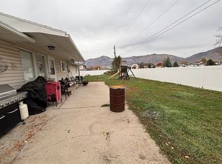 1016 N 325 W, Harrisville, UT 84404