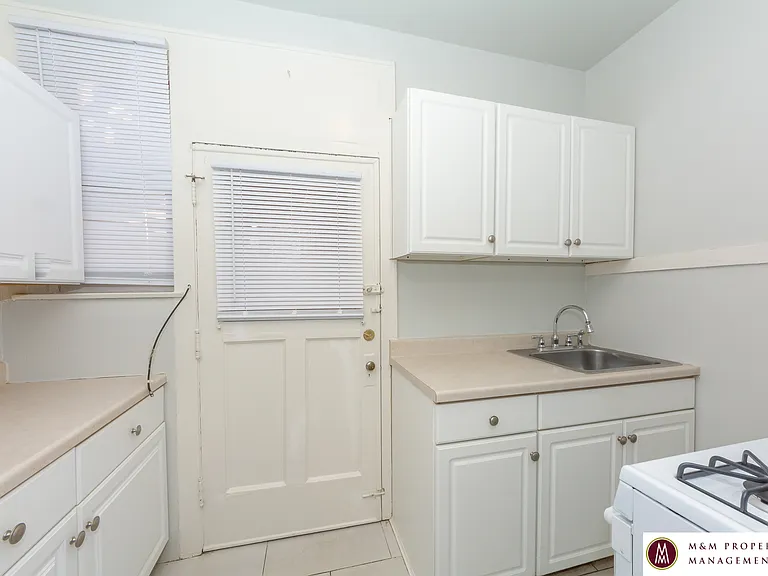 440 Austin — Photo 20