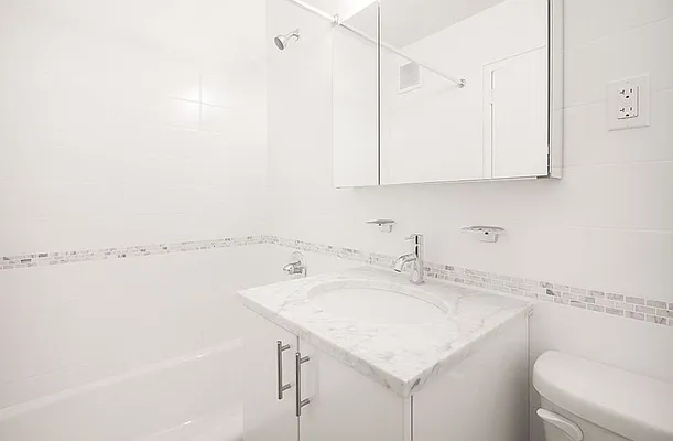 Rented by Zumper Inc | media 17