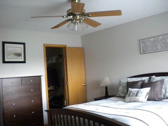5th image of 1933 Southcross Dr #2006