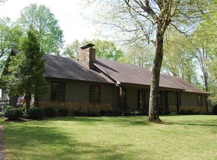 532 Faye Potts Rd, Clarkesville, GA 30523