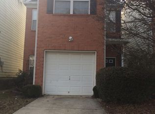 5069 Windsor Forrest Ln, College Park, GA