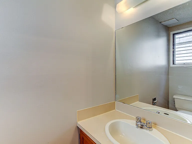 3408 64th St NE — Photo 11