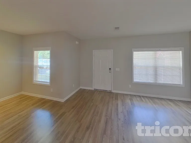 4127 Effie Seward Dr — Photo 3