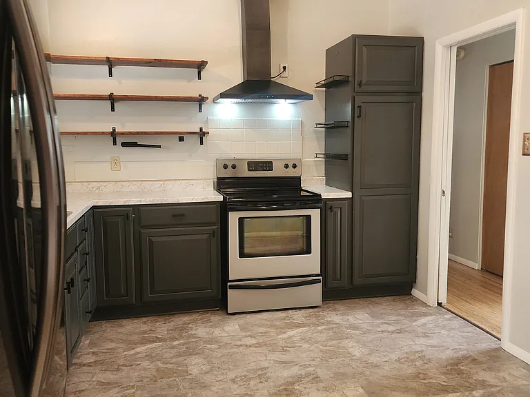 2930 Maizeland Rd — Photo 12