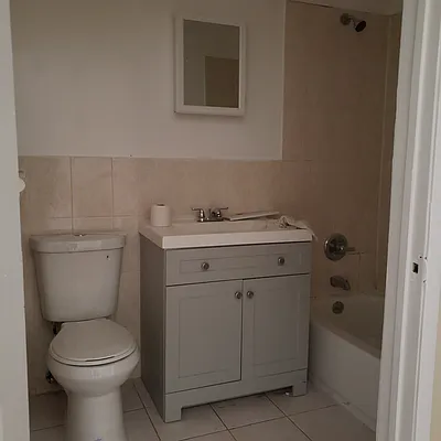 Rented by Capri Jet Realty Corp | media 13