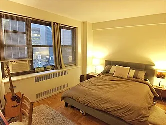 Rented by Century 21 Metropolitan