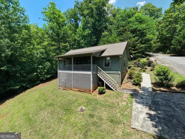 2270 Valley View Dr, Hiawassee, GA 30546