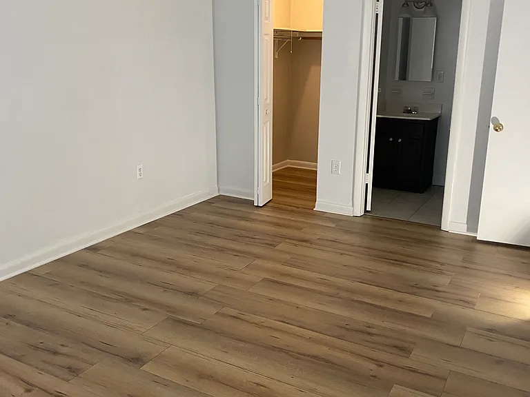 110 Royal Oak Dr #C — Photo 15