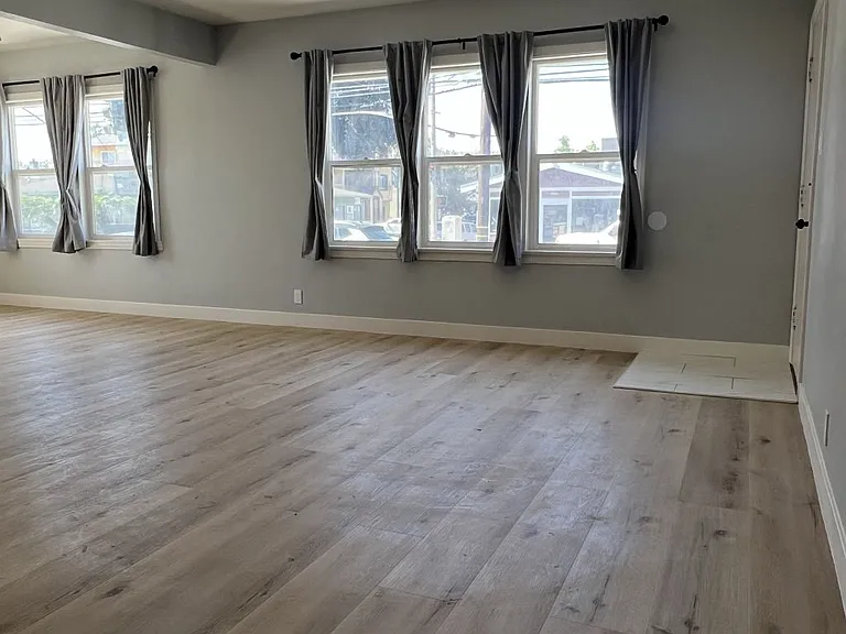 938 Temple Ave #1 — Photo 3