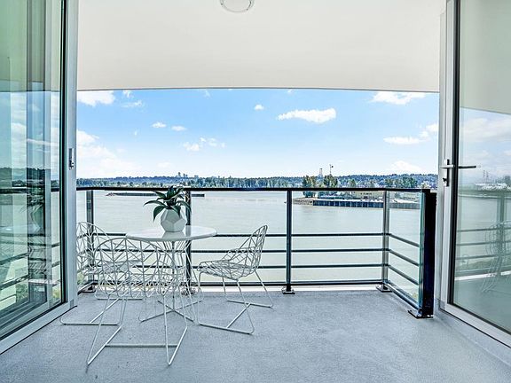 2nd image of 210 Salter St #Townhouse