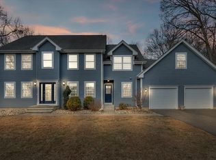 15 Winterbourne Vw, Tolland, CT 06084