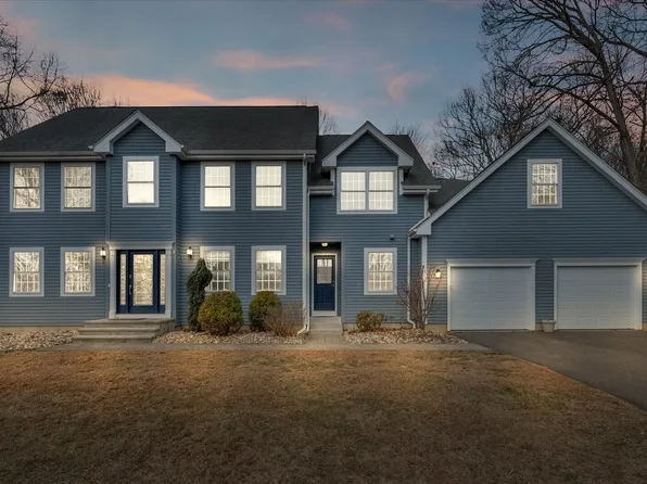 15 Winterbourne View, Tolland, CT 06084