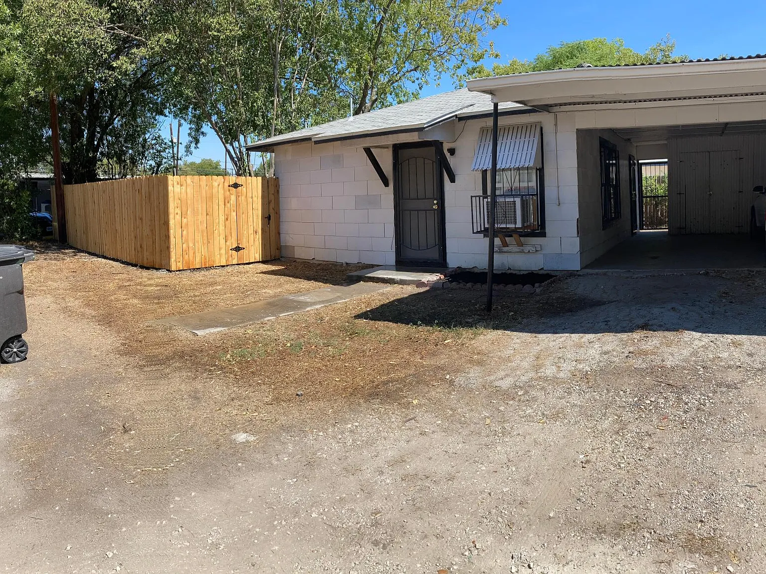 1 bed, 650 sqft, $1,150 — Photo 3