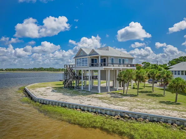 1649 Shell Point Rd, Crawfordville, FL 32327