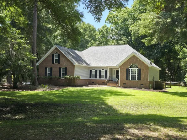 85 Walling Grove Rd, Beaufort, SC 29907