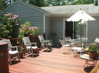 60 Old Depot Rd, Quogue, NY 11959