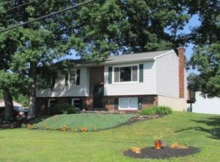 385 W Ridge Rd, Elizabethtown, PA 17022