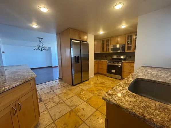 2140 Harmon Cv #2140, Secaucus, NJ 07094