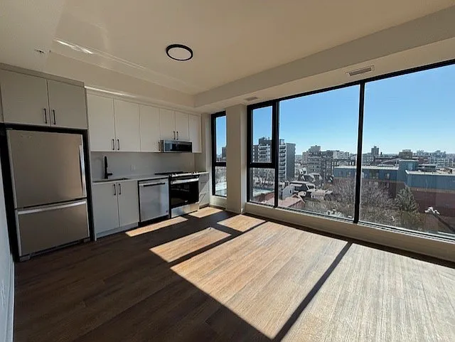 331 Cooper St — Photo 17