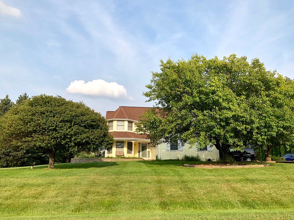2nd image of 7647 Wellington Rd