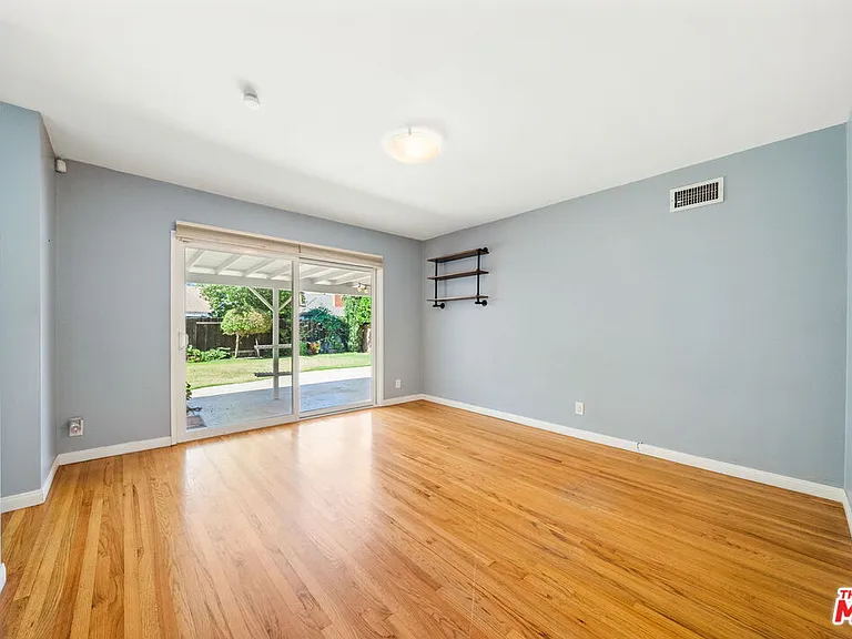 13453 Debby St — Photo 22
